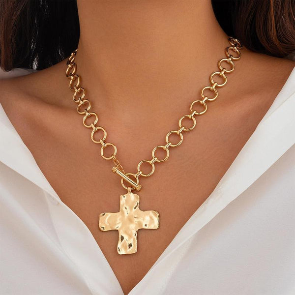 The Eternal Hammered Necklace – Viole Grace